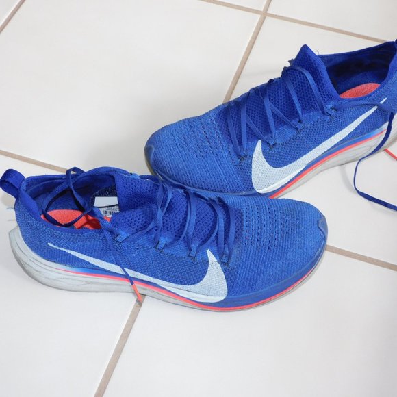 Nike Other - Nike Zoom Vaporfly 4% Flyknit Men’s 10 running sneakers with super foam - blue